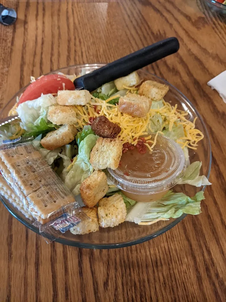 Salad That Comes with Lunch Special